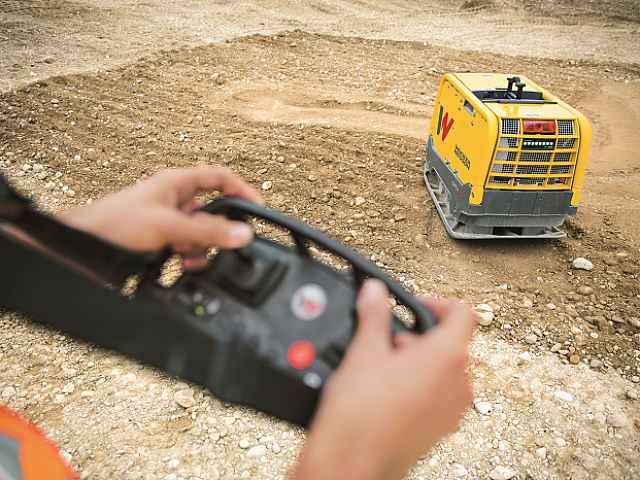 Виброплита реверсивная дизельная Wacker Neuson DPU 80r